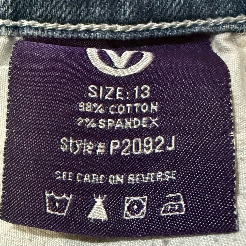 VIGOSS 🔥 Women’s Mid-Rise Distressed Bootcut Jeans 👖 Size 13 ✨ - Picture 8 of 15
